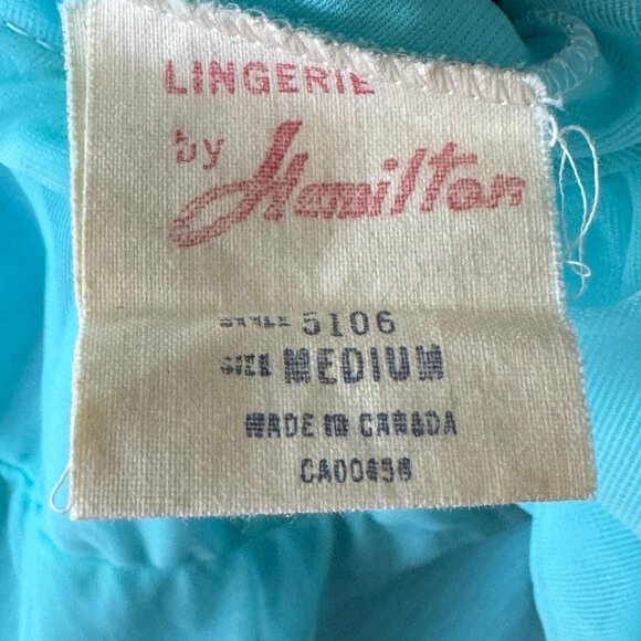 Vintage 70s negligee, teal blue, empire waist, puff sleeves nightgown - Picture 6 of 8